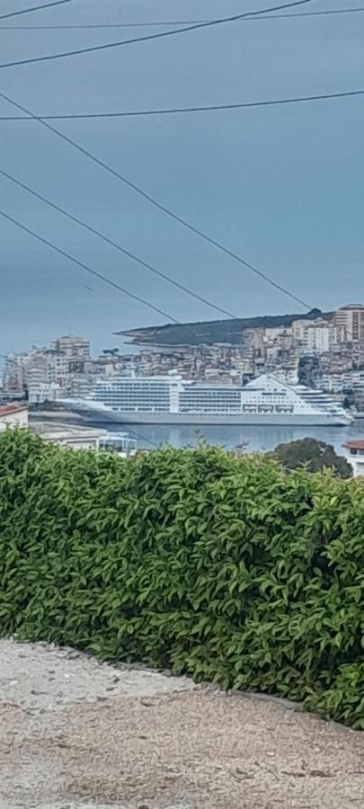 Denni’s Home Sarandë Eksteriør billede